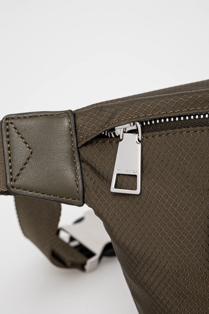 Torba oko struka Karl Lagerfeld zelena A2M30220