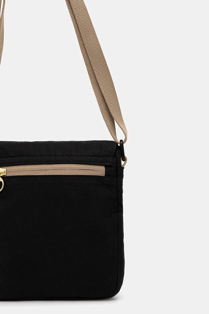 Аксесоари Чанта през рамо Barbour Barbour Transport Crossbody Bag UBA0739 черен