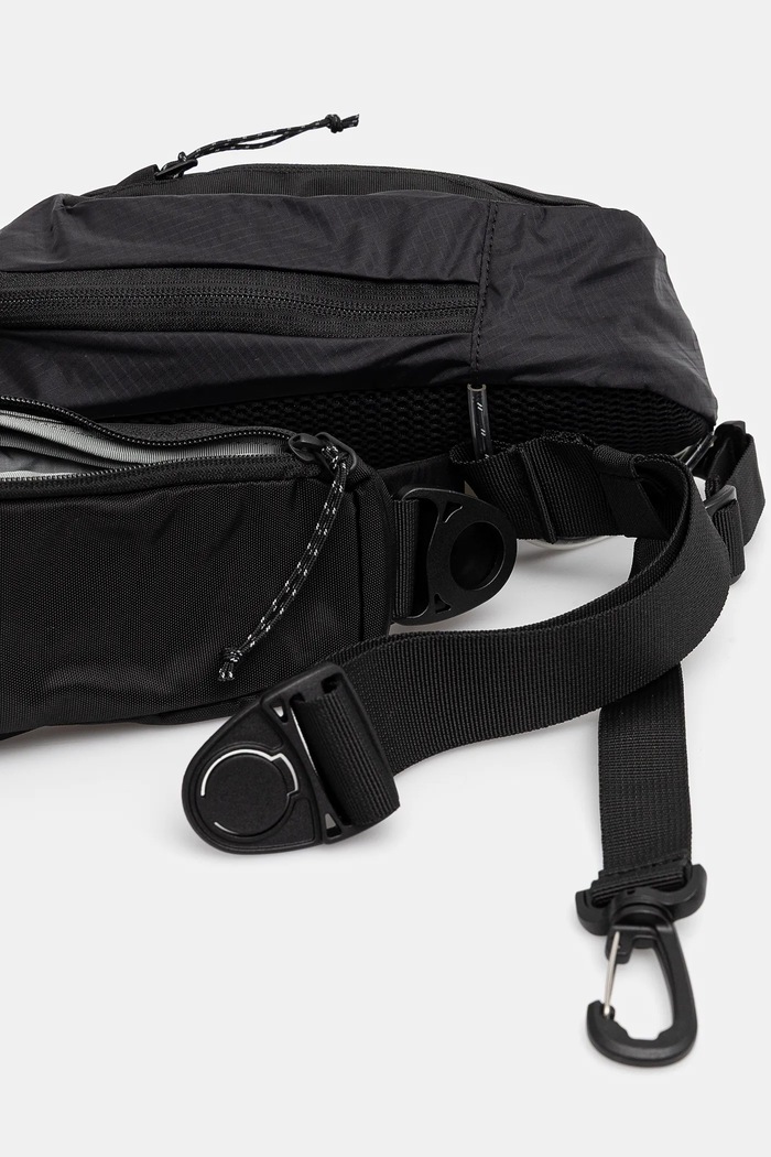 Accesorii Peak Performance borseta G80390 negru