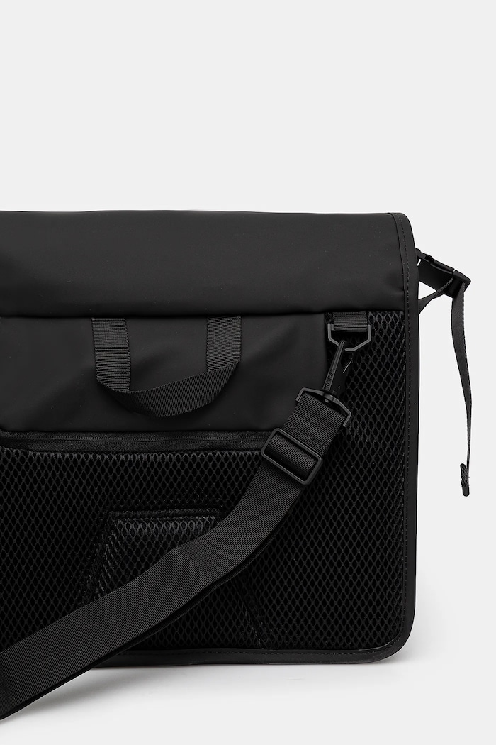 Doplnky Taška Rains Trail Rolltop Messenger Bag W3 14490.01 čierna