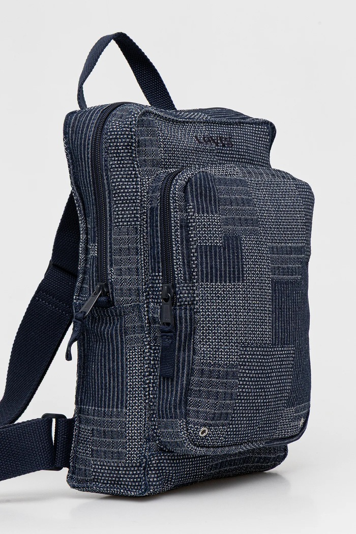 Torba Levi's D7955.0009 mornarsko plava SS25