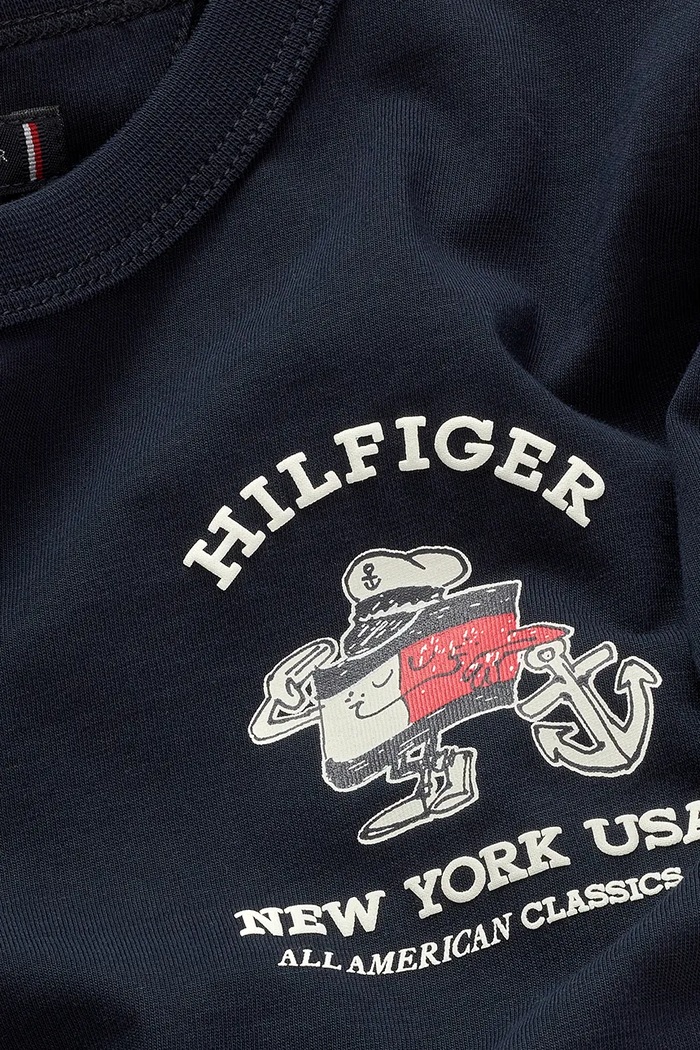 Detské bavlnené tričko Tommy Hilfiger tmavomodrá KB0KB09648.74.122.PPYA