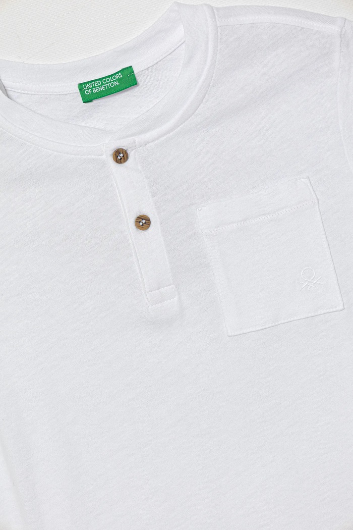 Dječaci Dječja majica od mješavine lana United Colors of Benetton 3F4JG10IF.P.Seasonal bijela