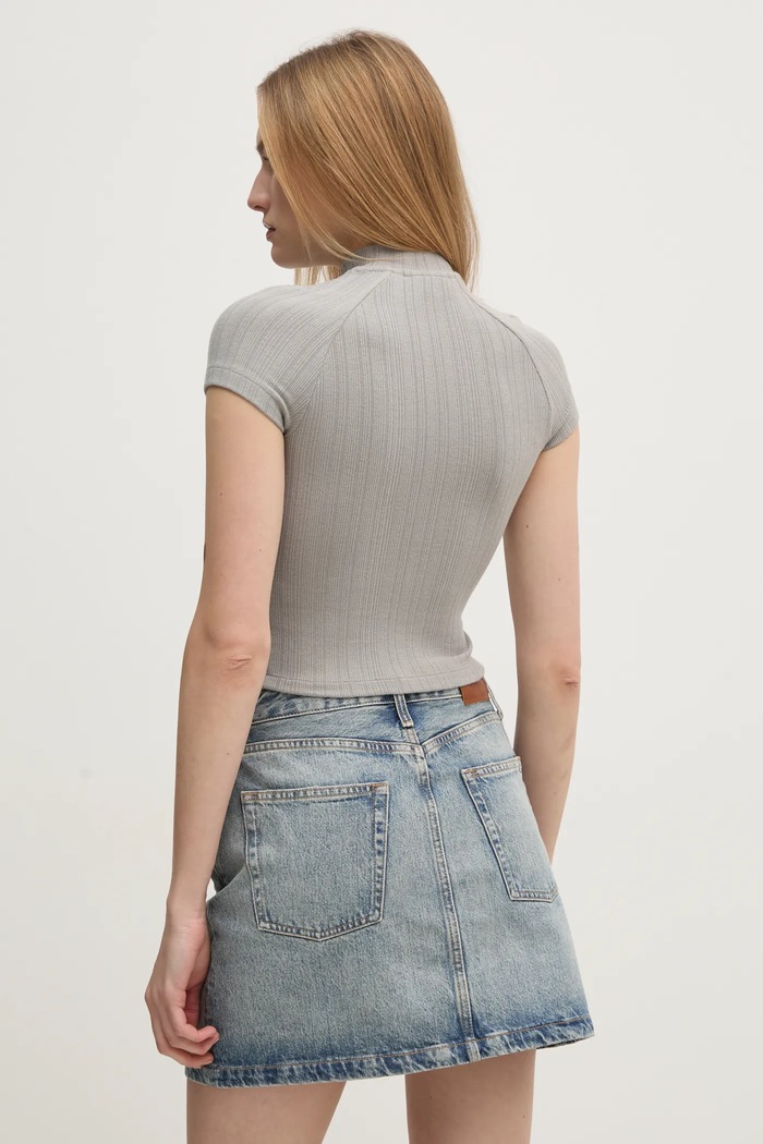 Oblečenie Tričko Calvin Klein Jeans J20J225017 sivá
