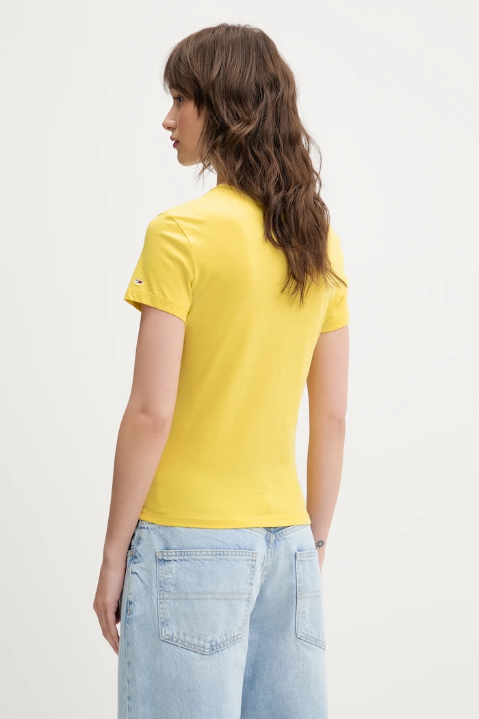 Bavlnené tričko Tommy Jeans DW0DW19447 žltá SS25