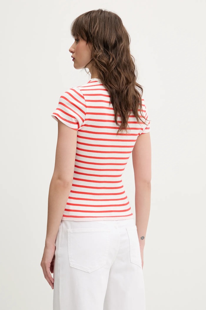 Pamučna majica Tommy Jeans DW0DW19502 crvena SS25
