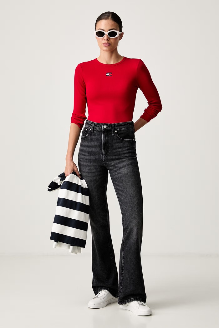 Tommy Jeans DW0DW20178 rdeča SS26