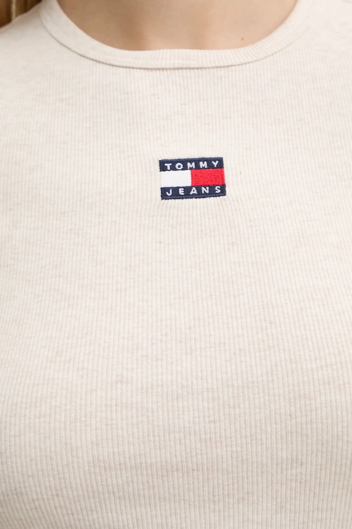 Tommy Jeans t-shirt DW0DW20463 bézs