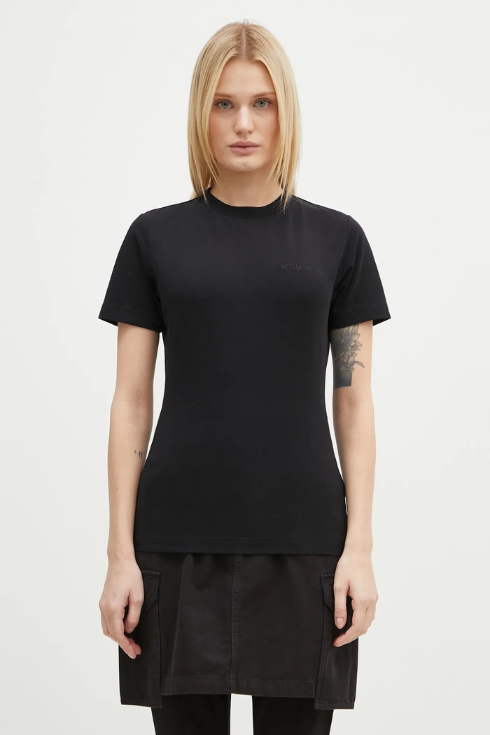 VETEMENTS t-shirt Embroidered Logo Fitted Hourglass slim black WA66TR630B
