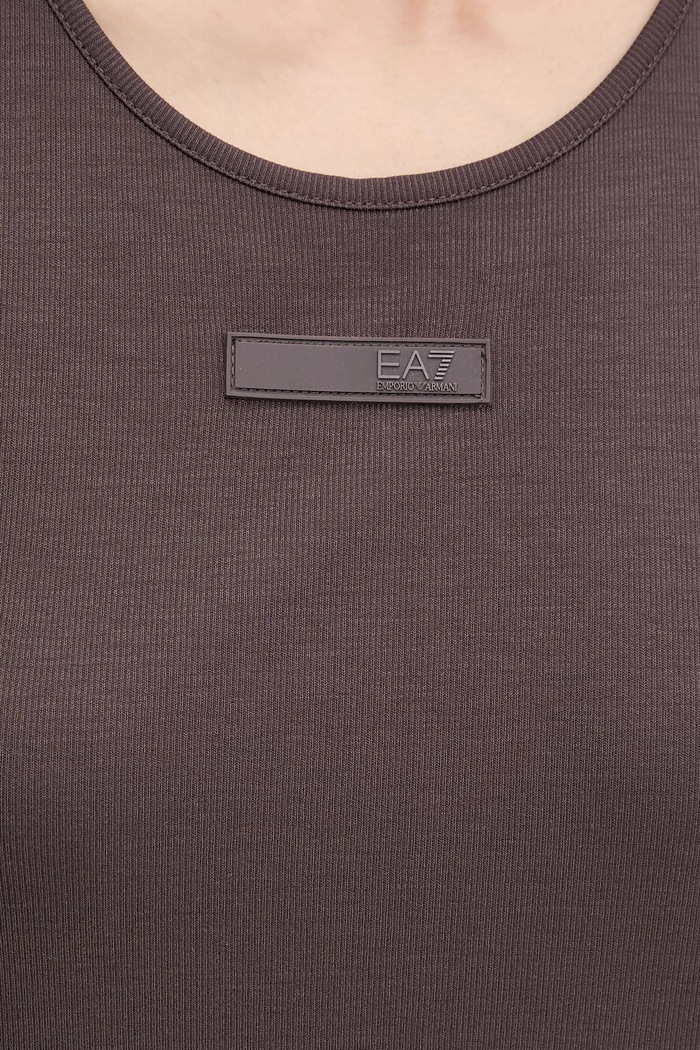 Tréningový top EA7 Emporio Armani AF12956.7W000251 hnedá