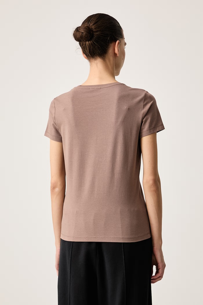 Odzież EA7 Emporio Armani T-shirt damski z bawełną AF12115.7W000072 brązowy