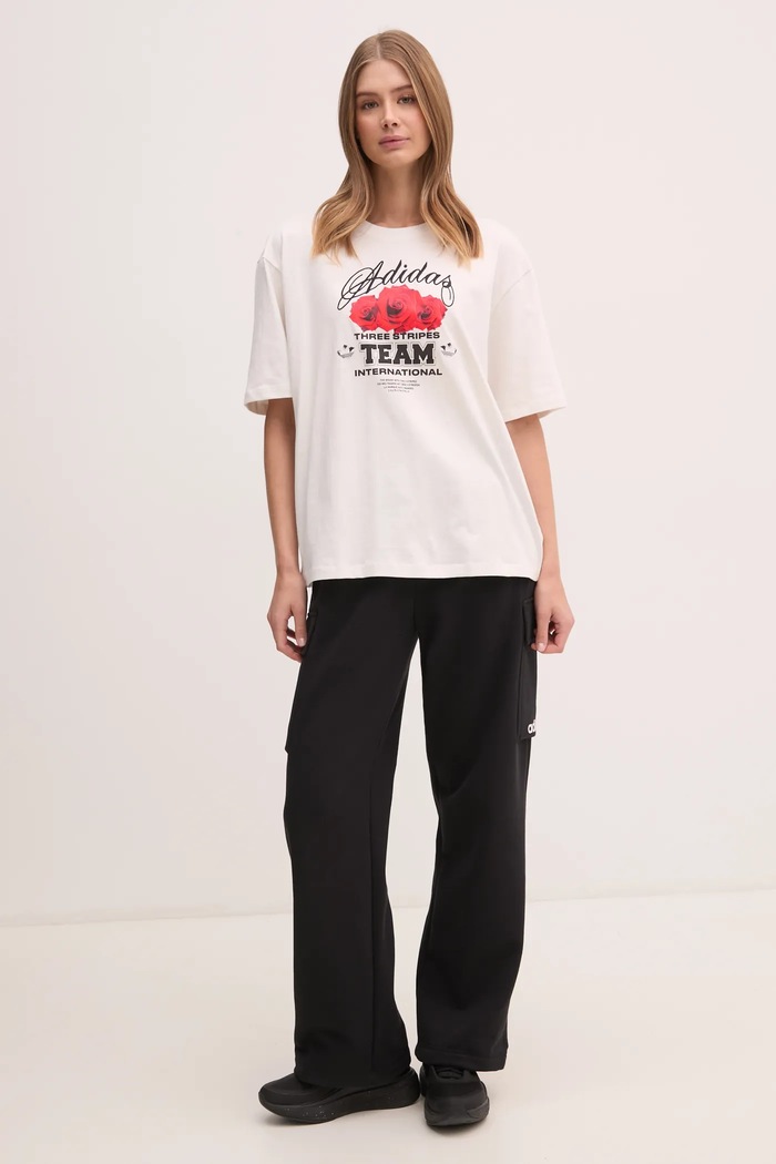 adidas Originals t-shirt FLOWER TEE JN6690 beżowy SS25