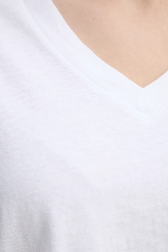 Levi's tricou BOXY VNECK TEE A8774 alb
