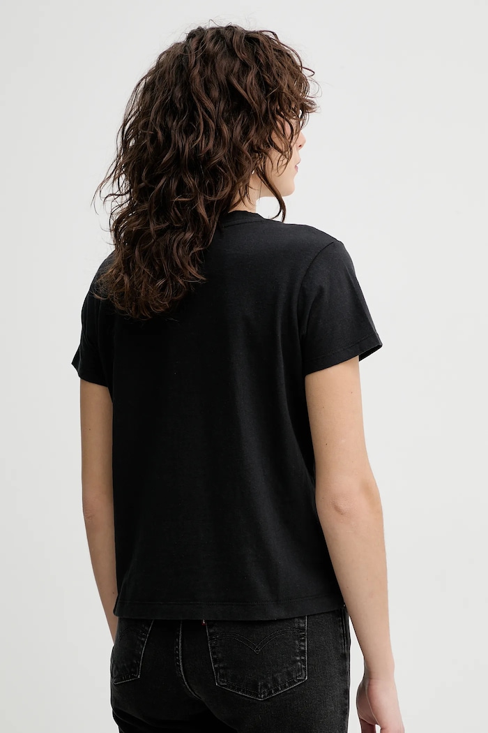 Oblečenie Tričko Levi's BOXY VNECK TEE A8774 čierna