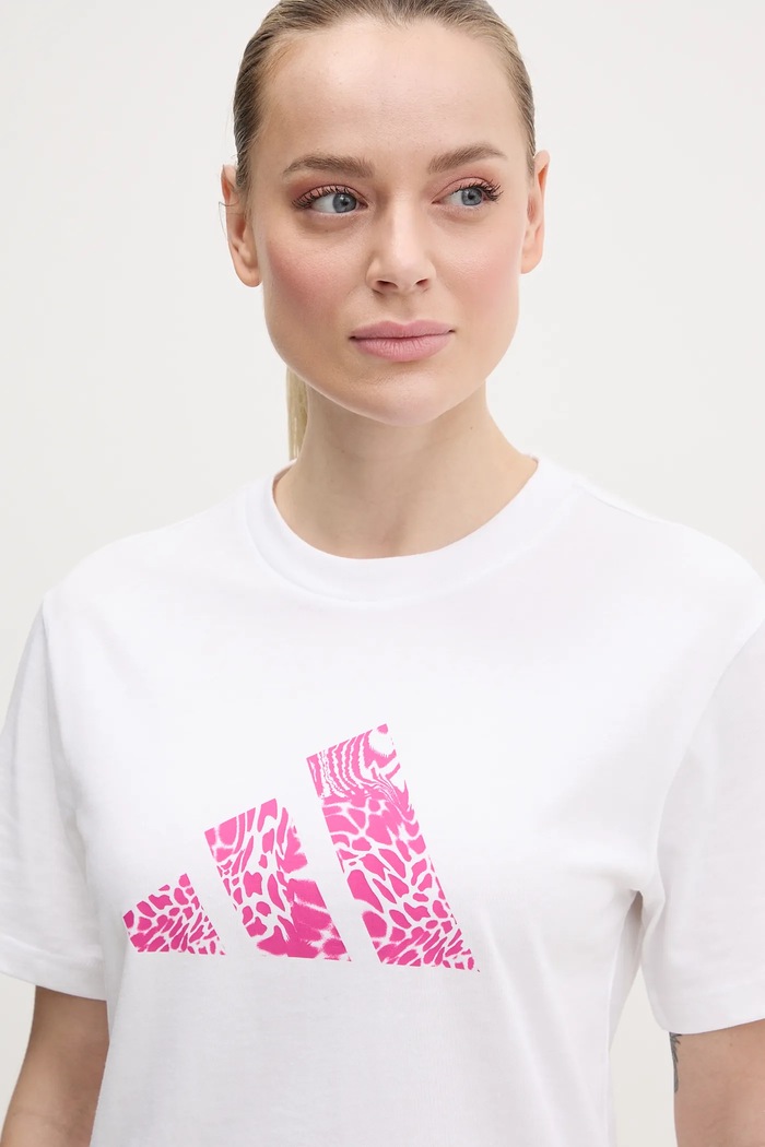 Bavlněné tričko adidas Camo bílá JN9107