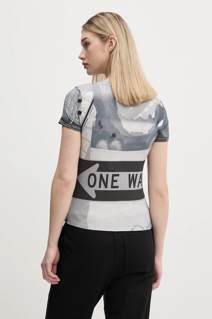 Дрехи Тениска Desigual POTOMAC 25SWTKA0 сив