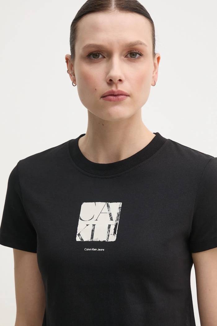 Bavlněné tričko Calvin Klein Jeans černá J20J225260