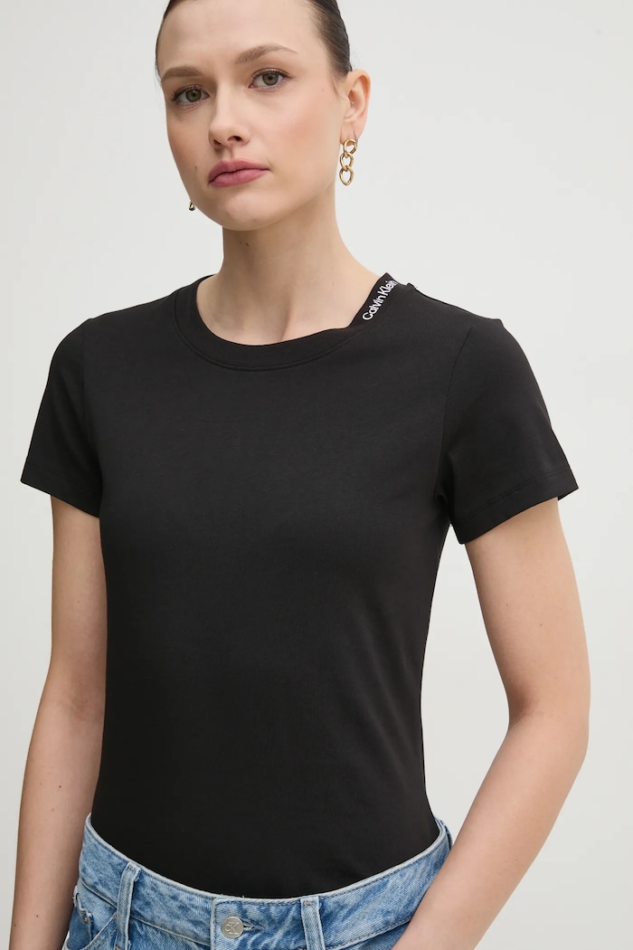 Bavlnené tričko Calvin Klein Jeans čierna J20J225540