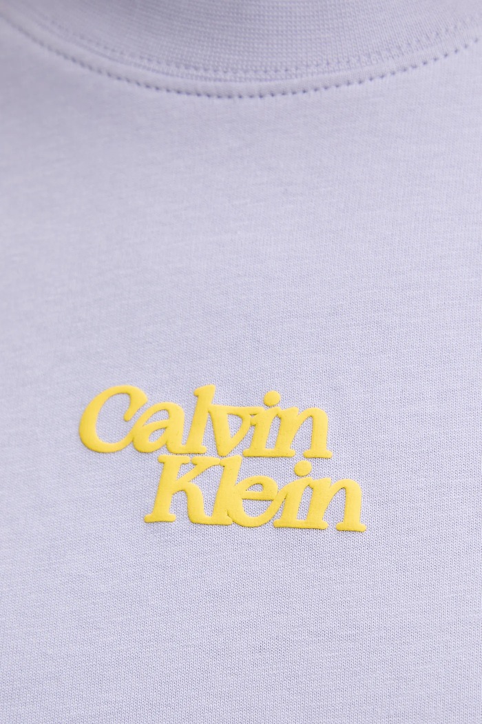 Памучна тениска Calvin Klein Jeans виолетов LV047B851G