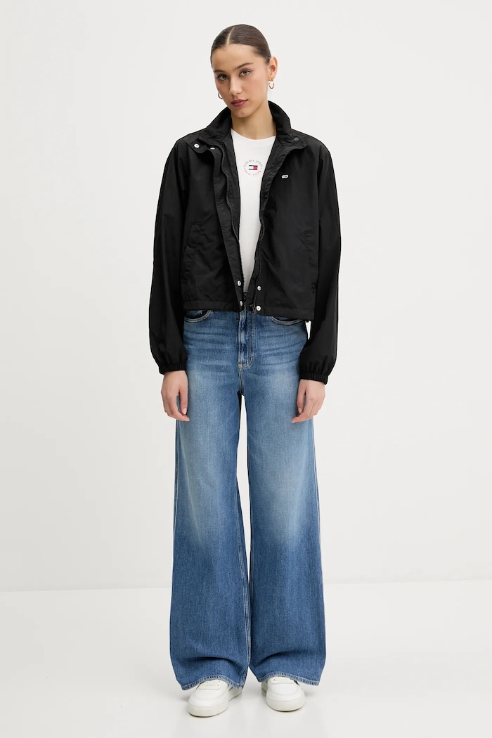 Tričko Tommy Jeans DW0DW20316 biela SS25