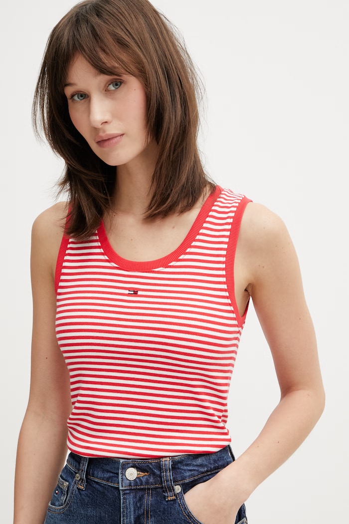 Tommy Jeans top dámsky bavlnený s elastanom červená DW0DW20673