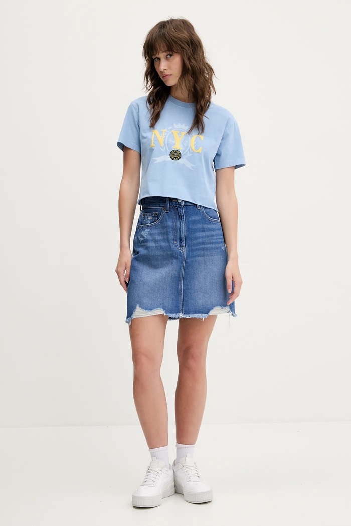Pamučna majica Tommy Jeans DW0DW20424 plava SS25