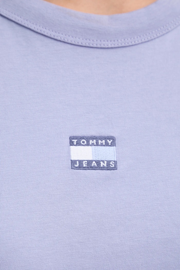 Tommy Jeans tričko bavlnené DW0DW22202 fialová