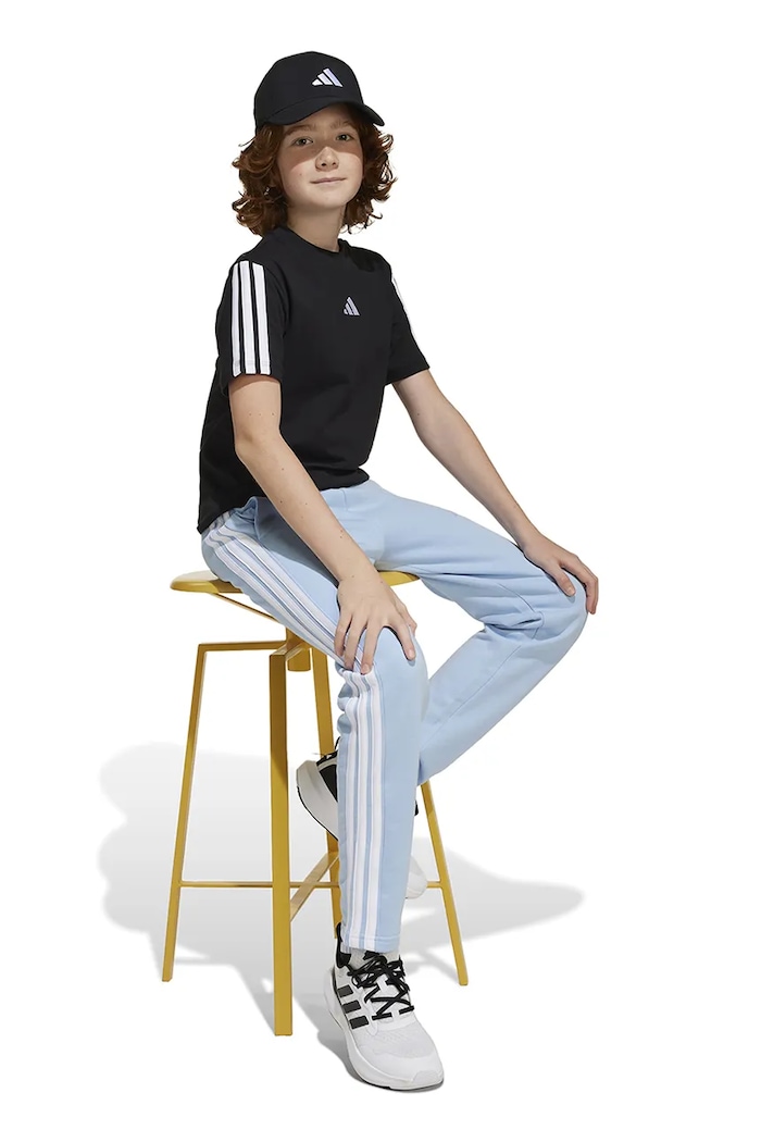 Βαμβακερό μπλουζάκι adidas JD6487