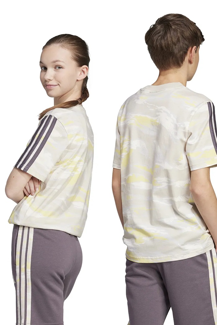 adidas t-shirt bawełniany dziecięcy JC7491 beżowy