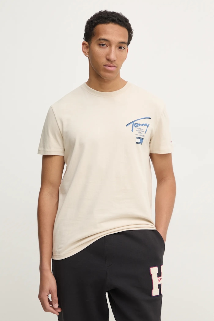 Ρούχα Tommy Jeans Βαμβακερό μπλουζάκι Tommy Jeans DM0DM21106 μπεζ