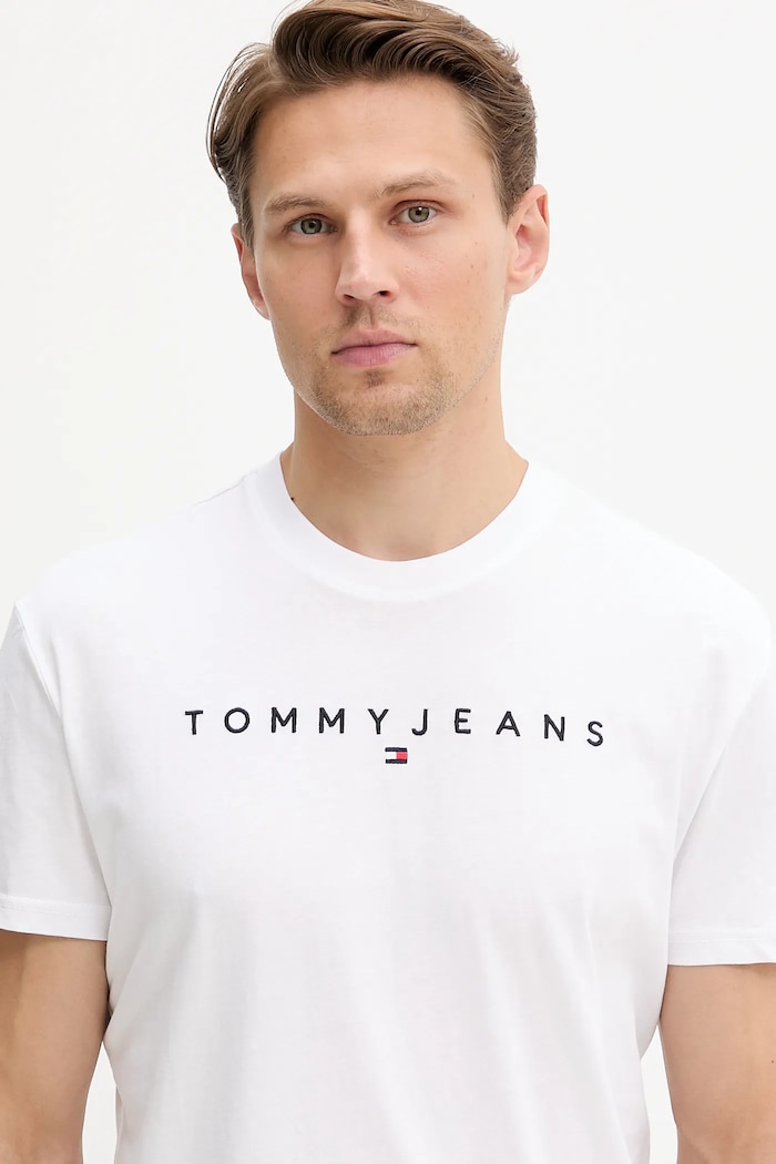Oblečení Tommy Jeans Tričko pánské bavlněné DM0DM20744 bílá