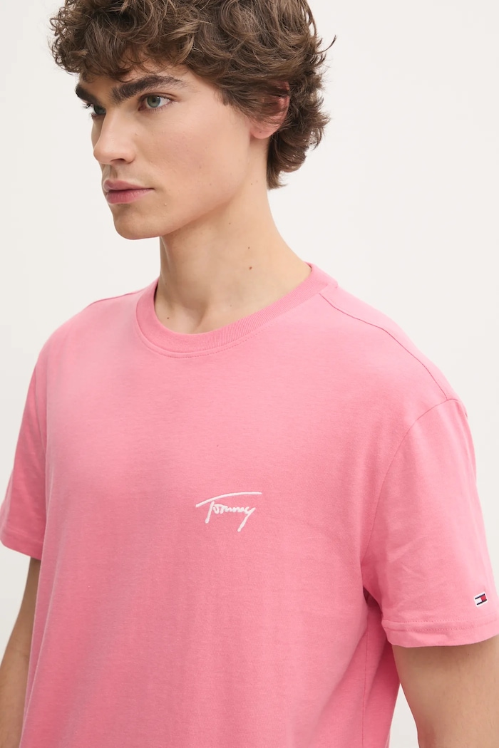 Pamučna majica Tommy Jeans roza DM0DM21140