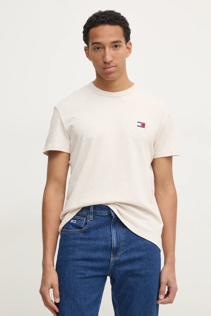 Tommy Jeans tričko pánské bavlněné hladký béžová DM0DM20322