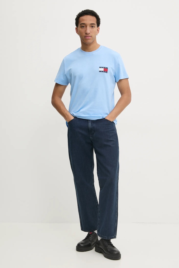 Tommy Jeans t-shirt DM0DM20346 kék SS25
