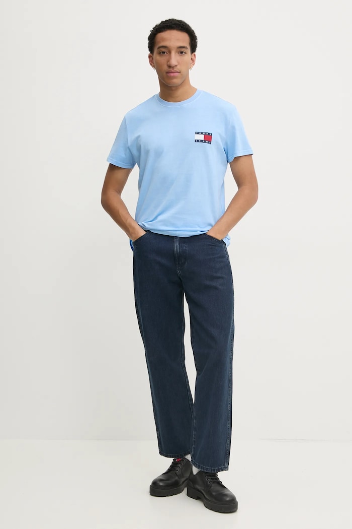 Tommy Jeans t-shirt DM0DM20346 kék SS25