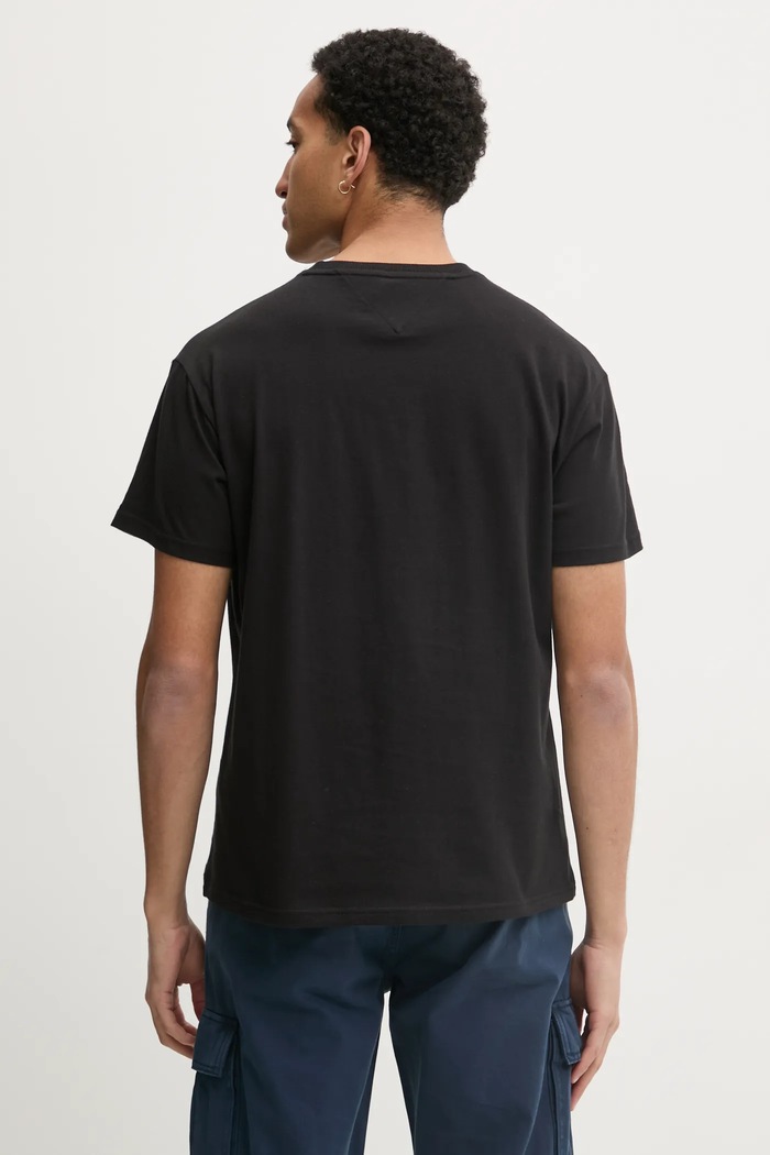 Дрехи Памучна тениска Tommy Jeans DM0DM21191 черен
