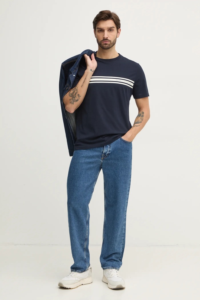 Памучна тениска Tommy Hilfiger MW0MW37443 тъмносин SS25