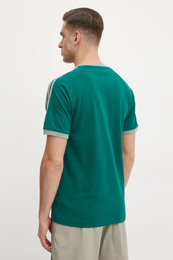 Дрехи Памучна тениска adidas Originals 3-Stripes JN7017 зелен