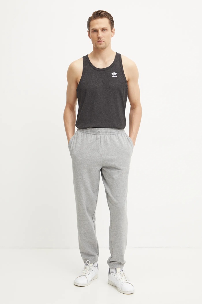 Тениска adidas Originals Essential IW5795 сив SS25
