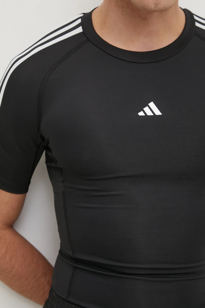 Majica kratkih rukava za trening adidas Performance Techfit IN5588 crna