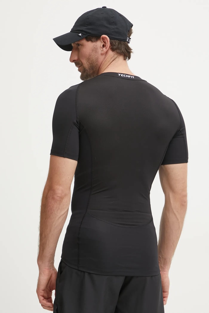 Oblečení Tréninkové tričko adidas Performance Techfit JE6698 černá