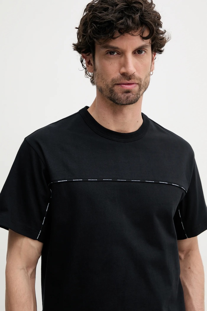 Памучна тениска Versace Jeans Couture черен 78GAH616.J0005