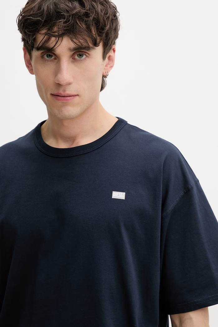 Diesel oversize kratka moška bombažna majica T-BOXT-R30 T-SHIRT mornarsko modra A16400.0QIAM