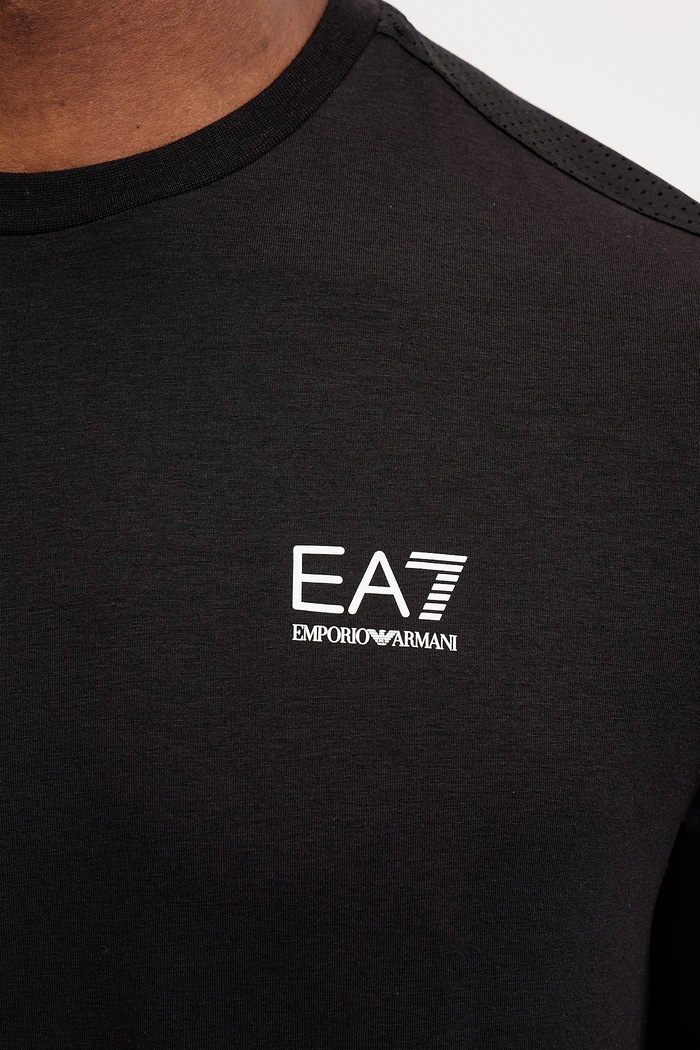 Odzież EA7 Emporio Armani t-shirt treningowy AF13956.7M000124 czarny