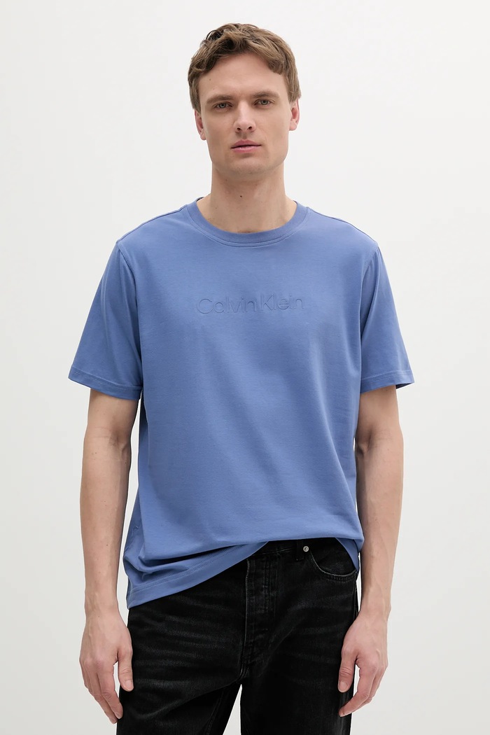 Μπλουζάκι Calvin Klein Performance απλικέ μωβ LVGMS5K182
