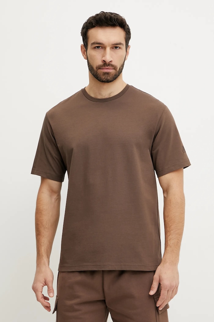 Pamučna majica The North Face Relaxed natpis smeđa NF0A8C351OI1