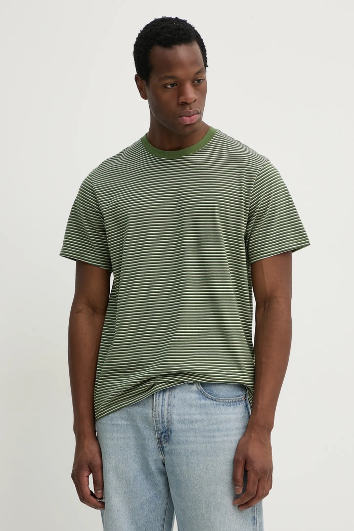 Bavlněné tričko Levi's THE ESSENTIAL TEE kulatý zelená A3328