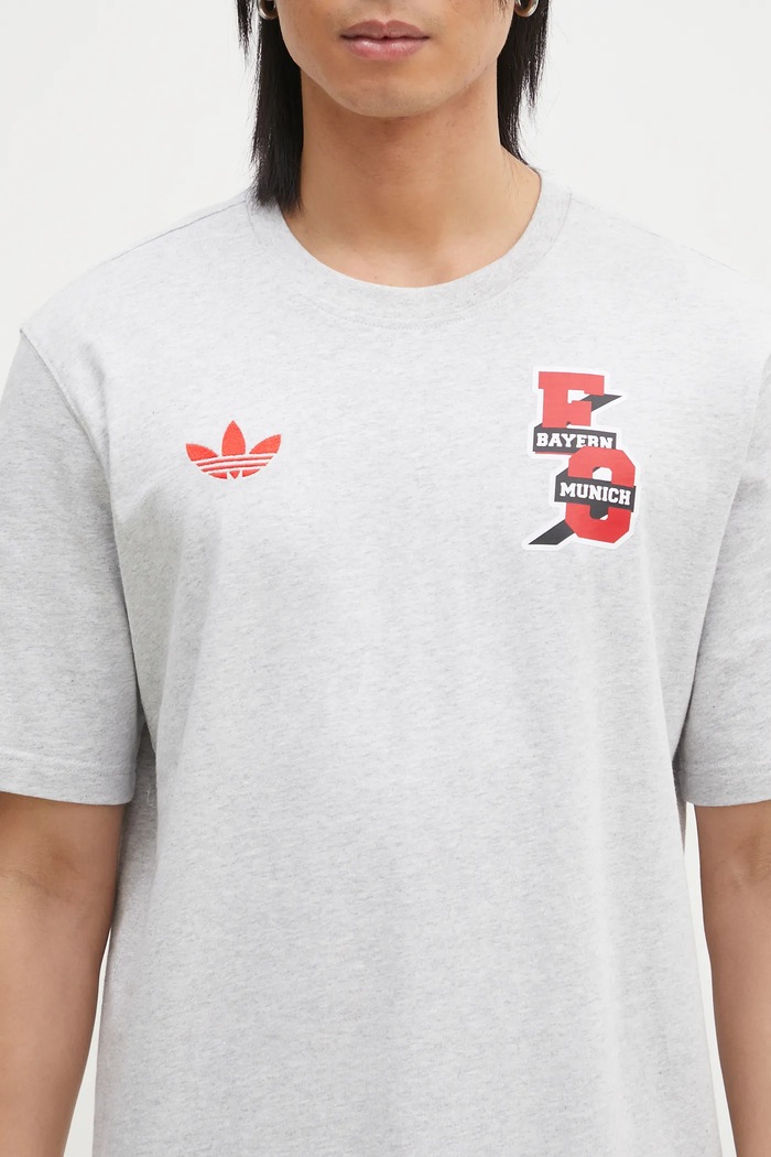 Хлопковая футболка adidas Performance FC Bayern Muenchen VRCT T-shirt серый JL6112