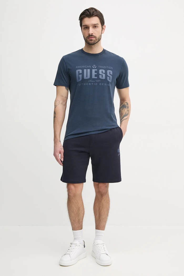 Bavlněné tričko Guess M5GI27.KBW41 námořnická modř SS25