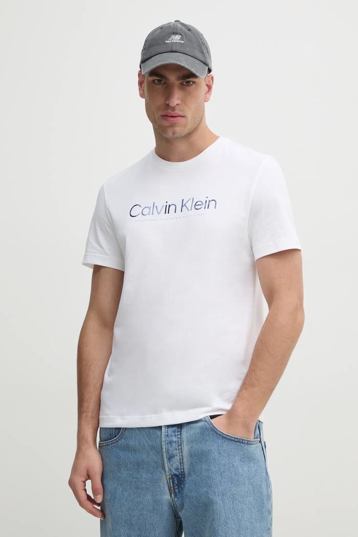 Bavlněné tričko Calvin Klein potisk bílá K10K114162